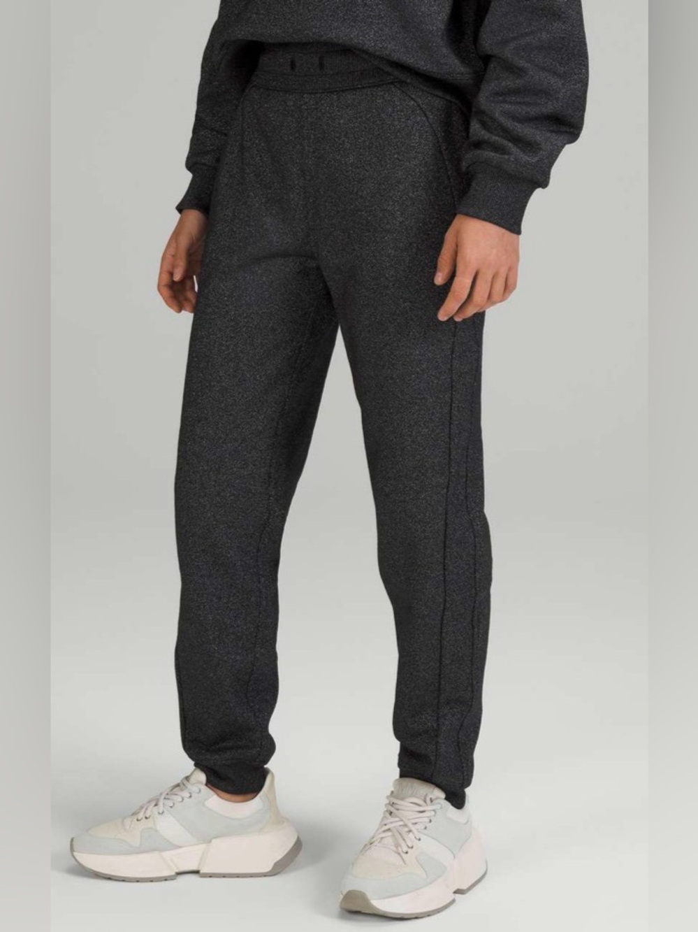 lululemon athletica Women’s Scuba High Rise Joggers Sparkle. Size 4